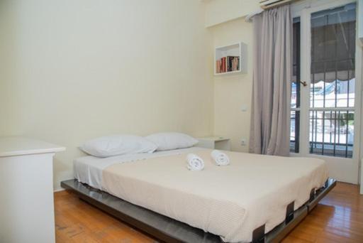 Theodore'S Maisonette Next To The Metro Station Athen Exterior foto